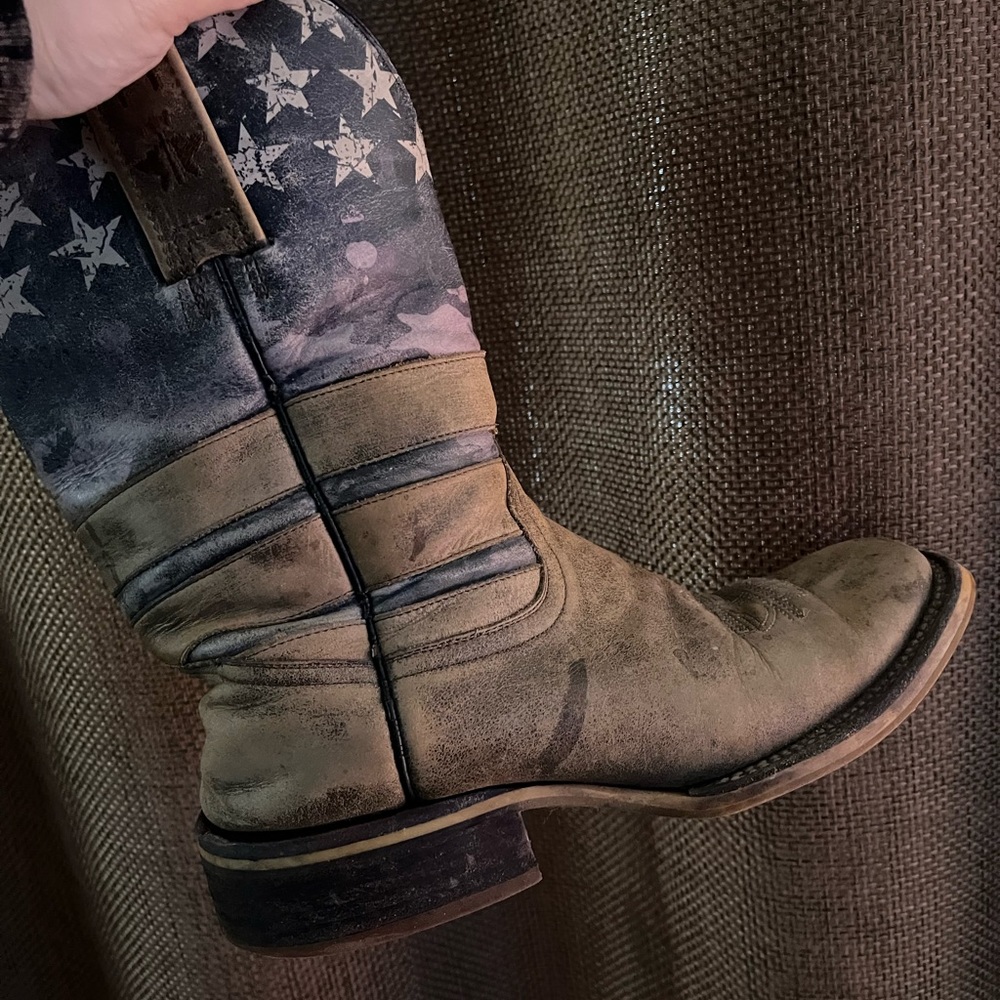 tin haul; shoot like a girl boots